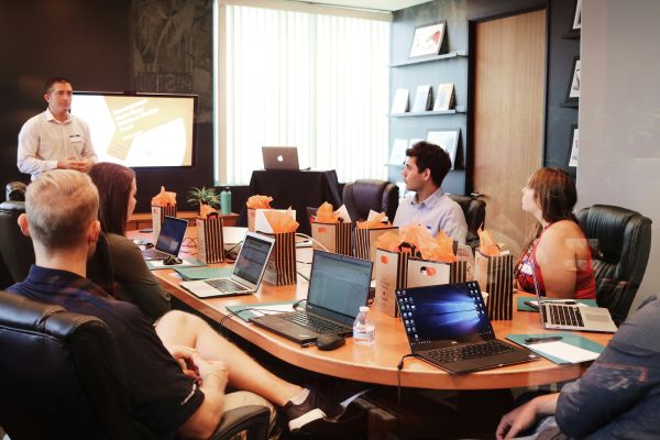 Comment choisir un logiciel QHSE efficace ?