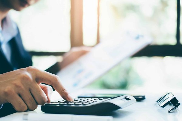 Expert comptable à Paris : combien coûte sa prestation ?